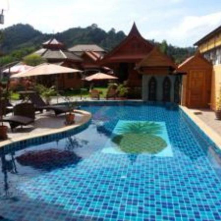 Golden Teak Resort Baan Sapparot Kamala Beach Exteriör bild